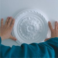 Rozetták, stukkók gyors és hatékony ragasztása